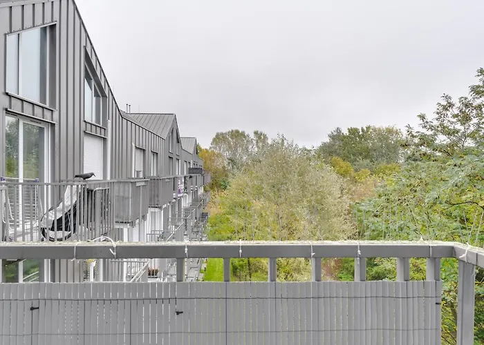 Nadolnik 2-bedroom By Bookinghost * 포즈난